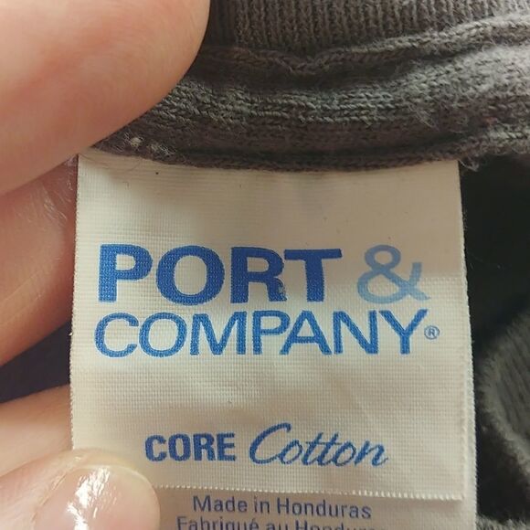 Port & Company. Graphic T-shirt. Size medium. Gender Neutral. - Picture 4 of 6